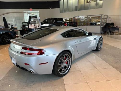 2007 Aston Martin V8 Vantage Base