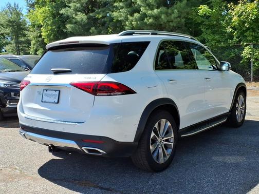 White 2022 Mercedes-Benz GLE 350 4MATIC