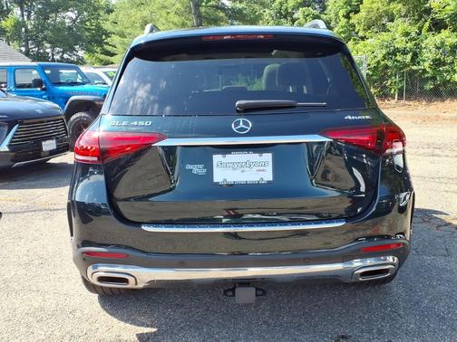 Emerald Green Metallic 2022 Mercedes-Benz GLE 450 4MATIC