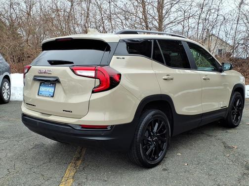 2023 GMC Terrain SLE