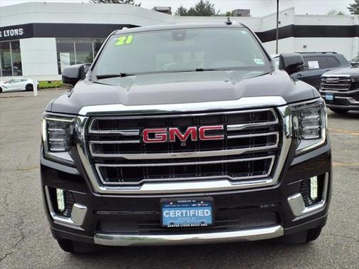 2021 GMC Yukon XL SLT