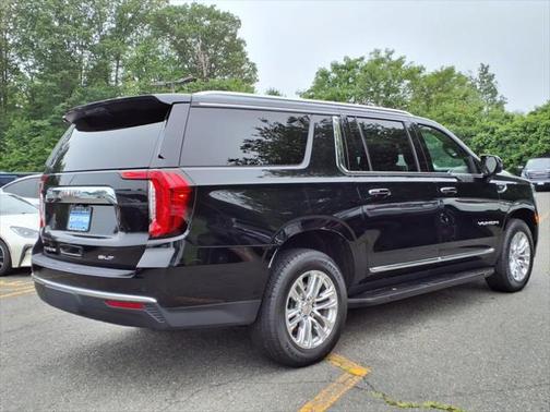 2021 GMC Yukon XL SLT