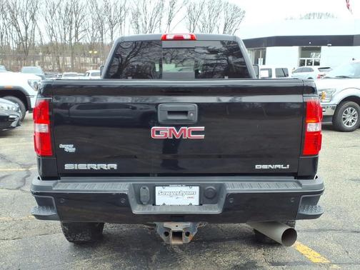 2018 GMC Sierra 2500 Denali