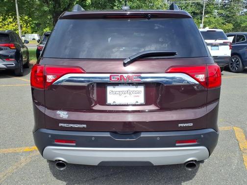 2018 GMC Acadia SLE-2