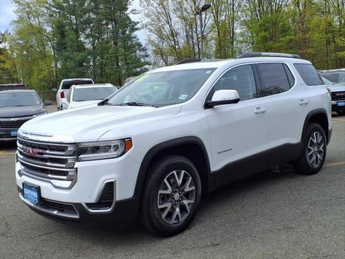 2022 GMC Acadia SLE