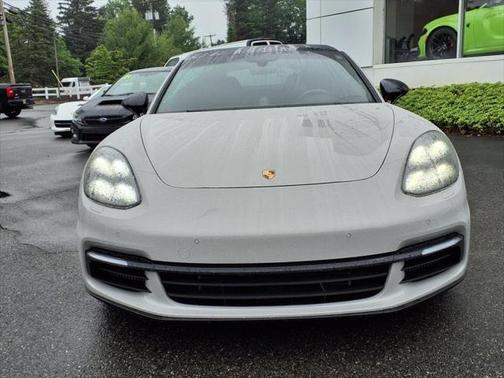 2018 Porsche Panamera 4S