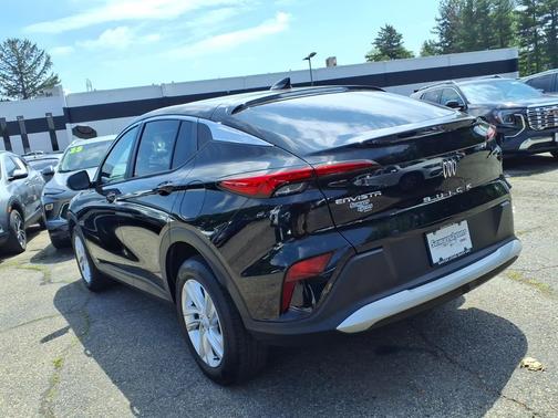 Ebony Twilight Metallic 2025 Buick Envista Preferred FWD