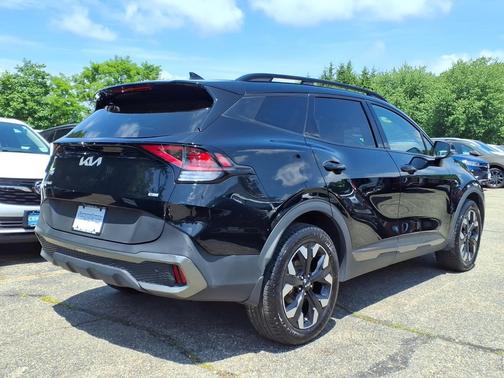Ebony Black 2023 Kia Sportage X-Line