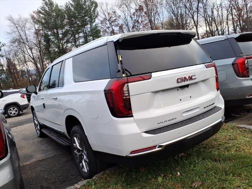 2026 GMC Yukon XL 4WD Elevation