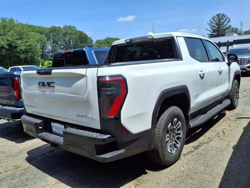 2026 GMC Sierra EV Standard Range Elevation