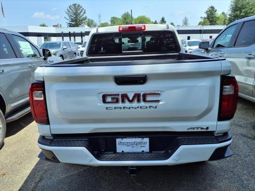 2025 GMC Canyon Base