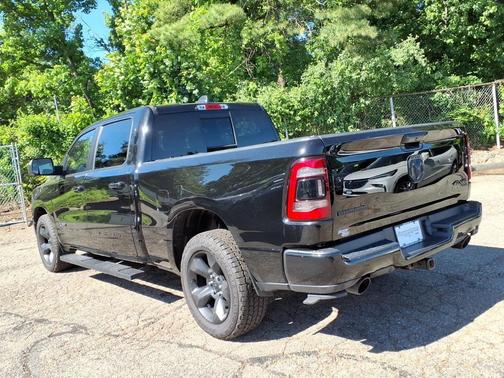 Diamond Black Crystal Pearlcoat 2019 RAM 1500 Big Horn
