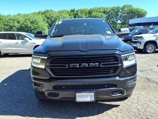 Diamond Black Crystal Pearlcoat 2019 RAM 1500 Big Horn