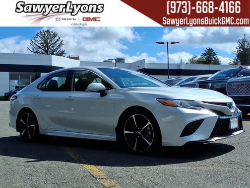 2020 Toyota Camry XSE