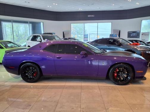 2016 Dodge Challenger SRT Hellcat
