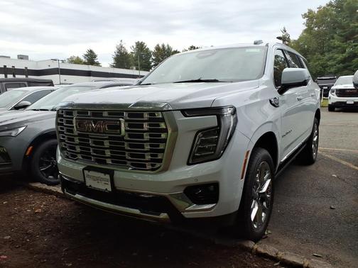 Glacier White Tricoat 2027 GMC Yukon Denali