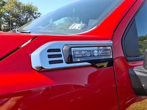 2025 GMC Sierra 2500 Base