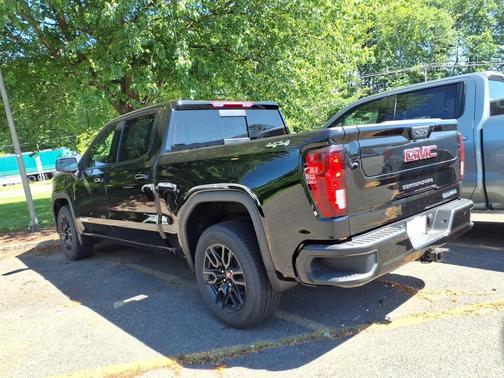 Onyx Black 2026 GMC Sierra 1500 Elevation