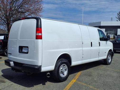 2021 Chevrolet Express 3500 Work Van Cargo