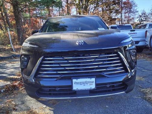 2025 Buick Enclave Preferred FWD