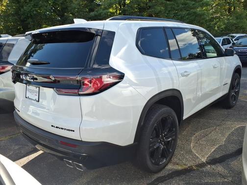 2026 GMC Acadia AWD Elevation