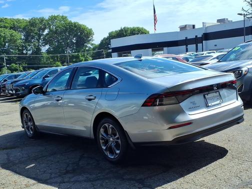 Solar Silver Metallic 2024 Honda Accord EX