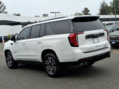 2022 GMC Yukon 4WD AT4