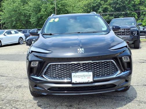 Ebony Twilight Metallic 2024 Buick Encore GX Avenir