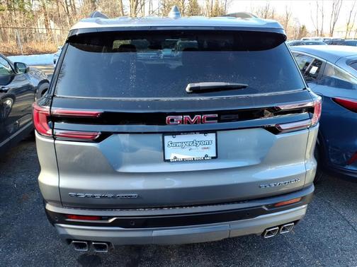 2026 GMC Acadia Elevation AWD