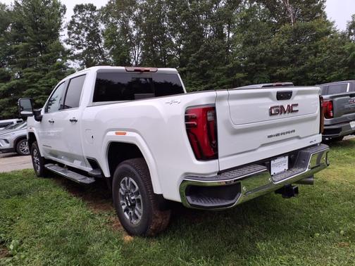 2025 GMC Sierra 2500 SLT