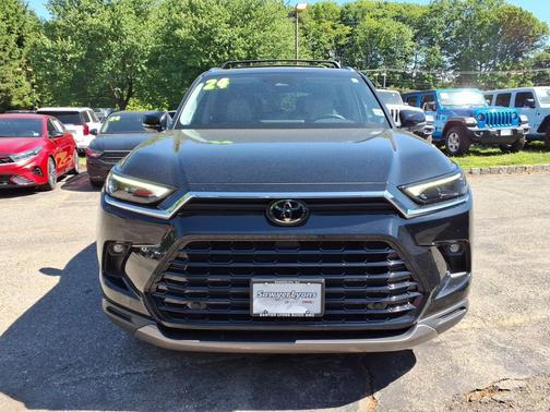 Midnight Black Metallic 2024 Toyota Grand Highlander Limited