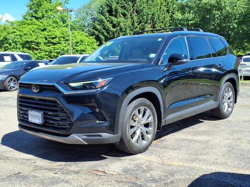 Midnight Black Metallic 2024 Toyota Grand Highlander Limited