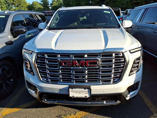 Glacier White Tricoat 2026 GMC Yukon XL Denali