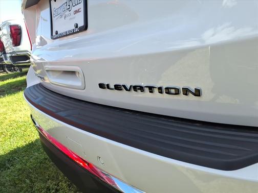2025 GMC Yukon XL 4WD Elevation
