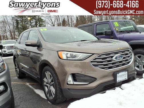 2019 Ford Edge Titanium