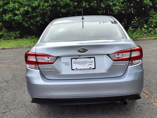 2018 Subaru Impreza 2.0i