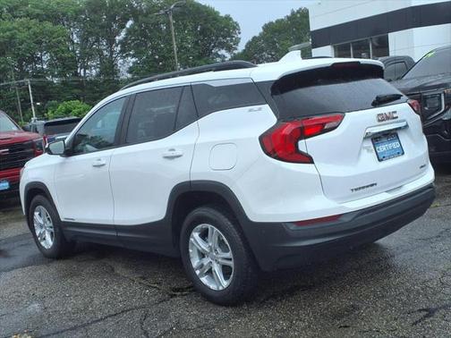 2021 GMC Terrain SLE