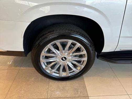 2023 Cadillac Escalade ESV Premium Luxury