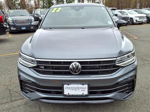 2022 Volkswagen Tiguan 2.0T SE R-Line Black 4MOTION