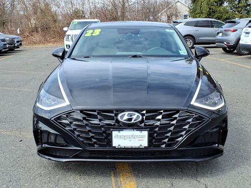 Onyx Black 2023 Hyundai SONATA SEL