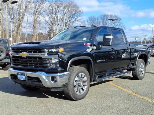 2024 Chevrolet Silverado 3500 LT