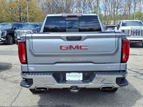 Sterling Metallic 2023 GMC Sierra 1500 SLT
