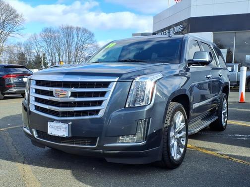 2019 Cadillac Escalade Luxury
