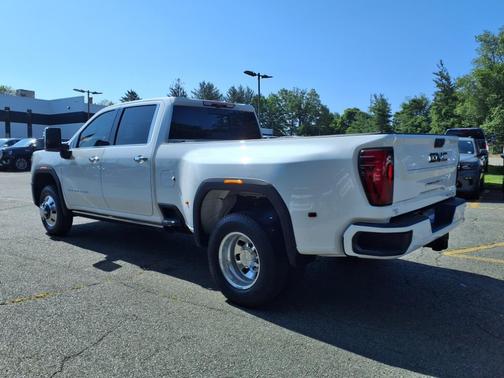 2024 GMC Sierra 3500 Denali