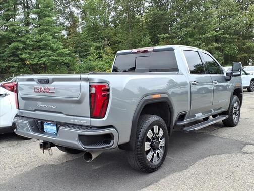 2024 GMC Sierra 2500 Denali