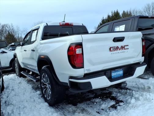 2023 GMC Canyon Denali