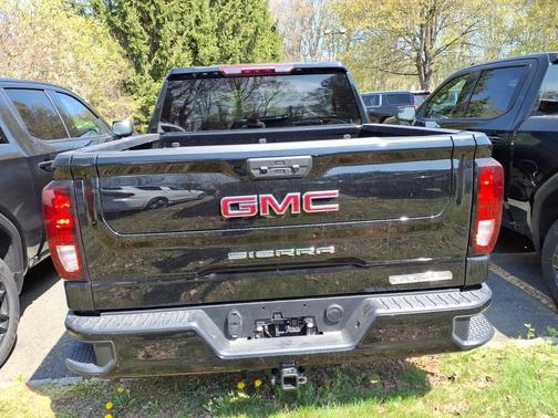 Onyx Black 2026 GMC Sierra 1500 Elevation
