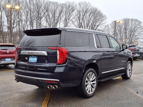 2022 GMC Yukon XL Denali