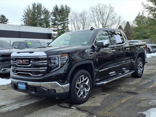 2022 GMC Sierra 1500 SLT