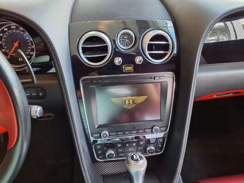 White 2015 Bentley Continental GT V8 S